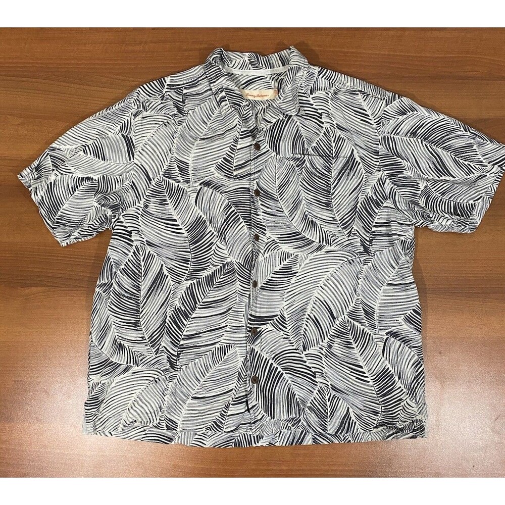 Tommy Bahama Mens XL Silk Shirt Black White Palms Hawaiian Floral Print Clean
